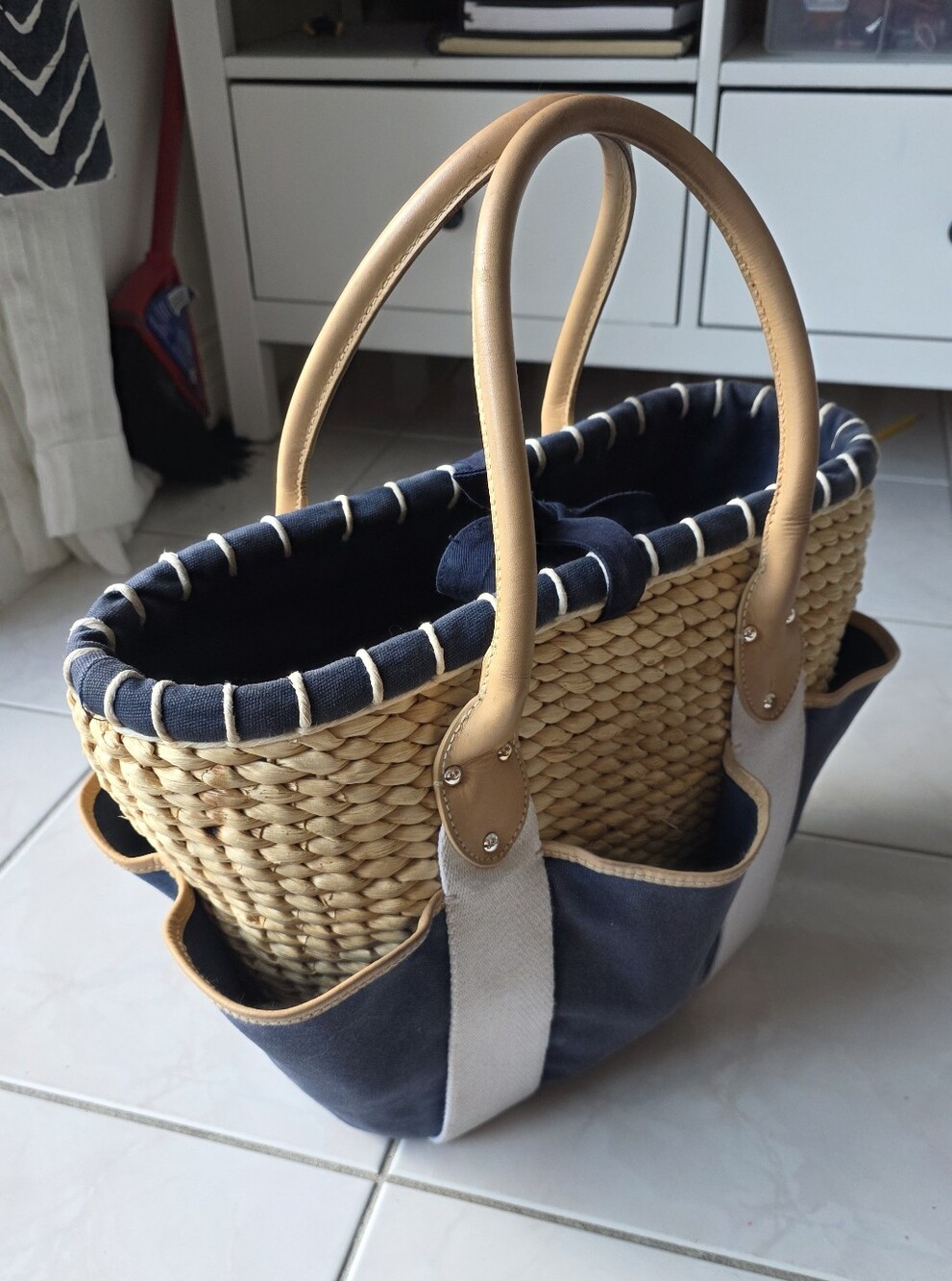 Lauren Ralph Lauren Straw Basket Tote Navy Canvas Leather Trim Coastal Beach Bag - Picture 3 of 14